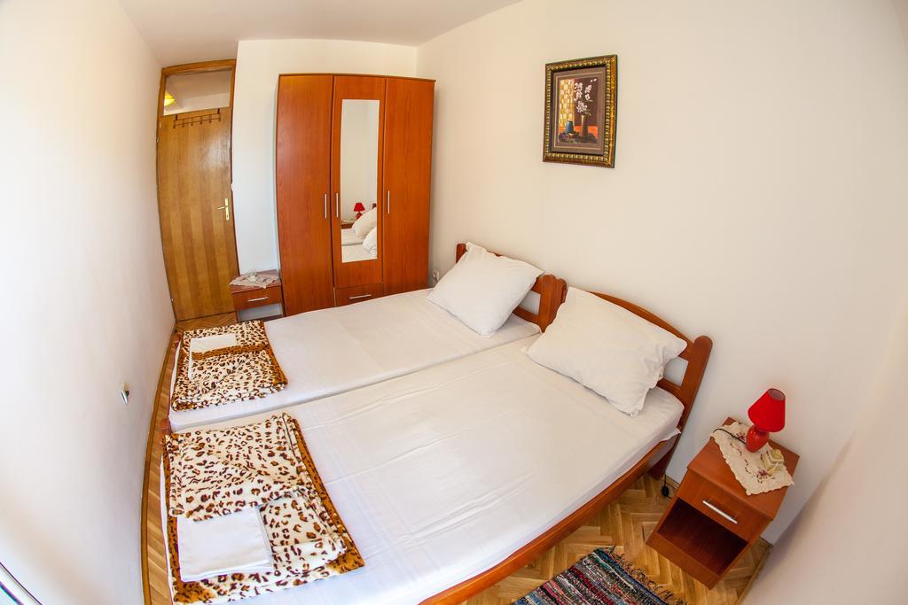 City Apartments Gosposhtina Будва Екстер'єр фото