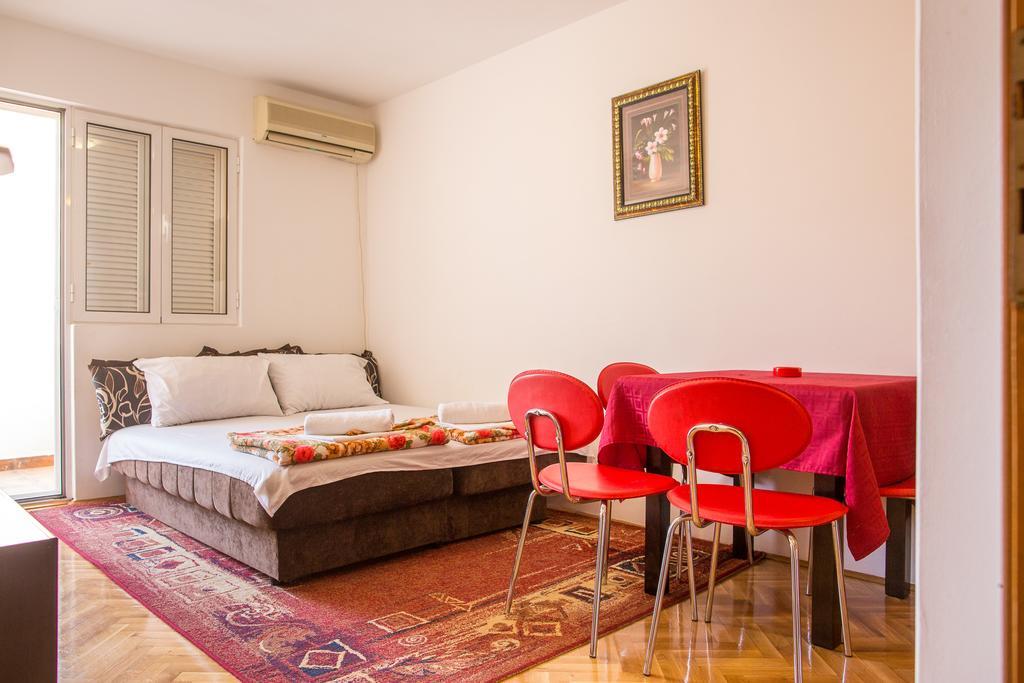 City Apartments Gosposhtina Будва Екстер'єр фото