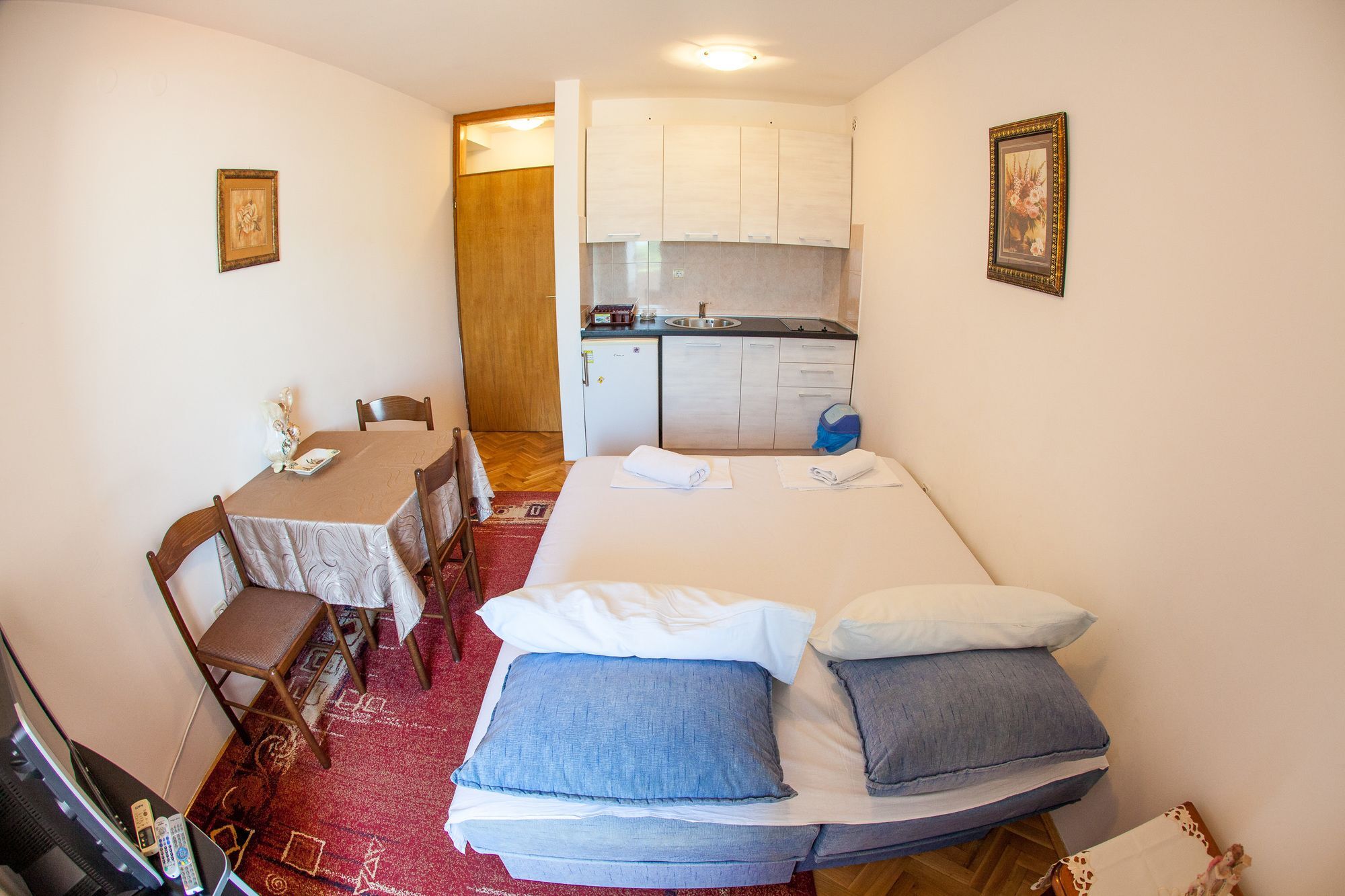 City Apartments Gosposhtina Будва Екстер'єр фото