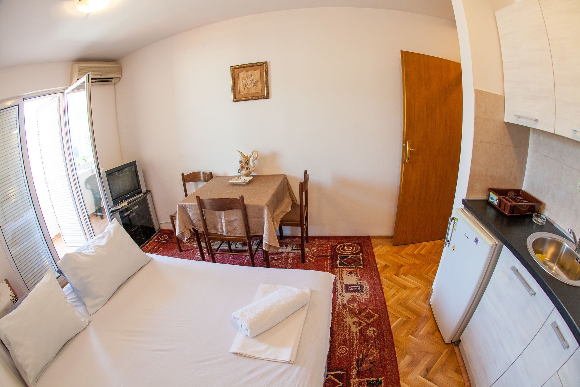 City Apartments Gosposhtina Будва Екстер'єр фото